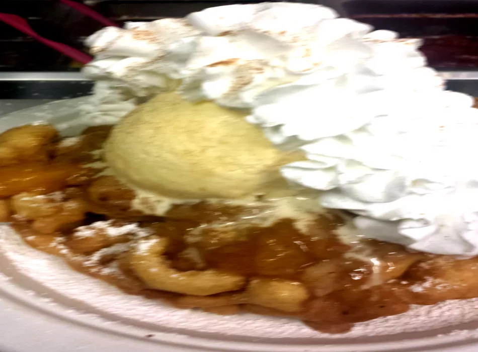 Fresh Hot Peach Cobbler w/ice cream