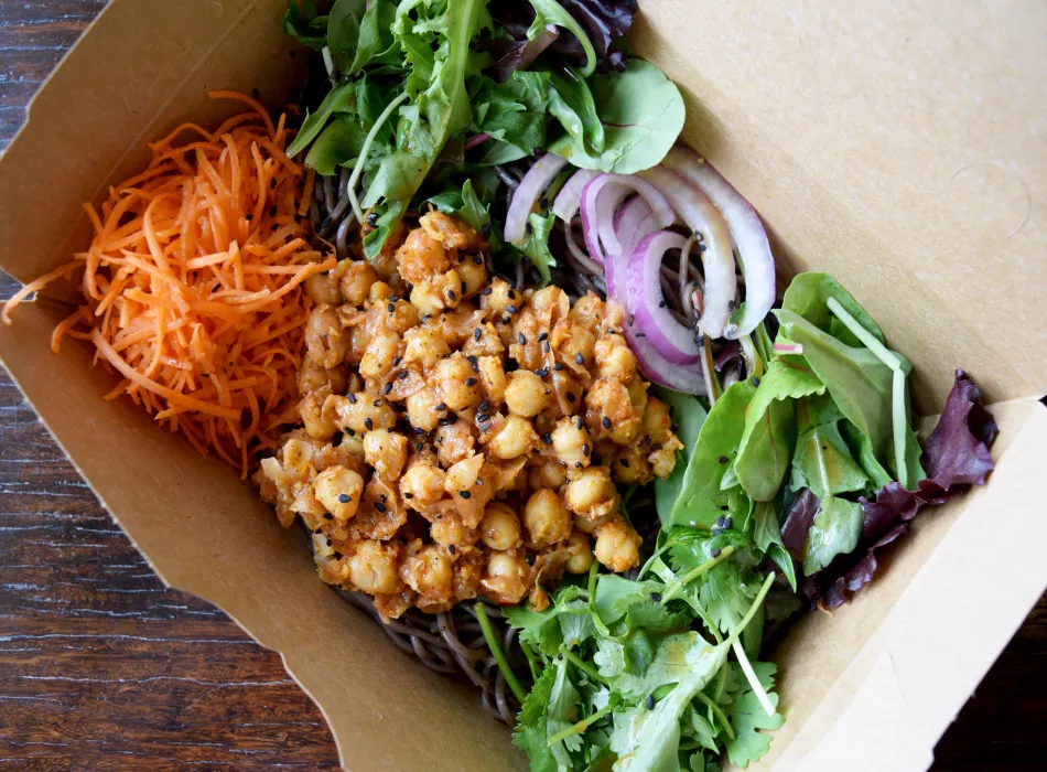 Salad with Spicy Sesame Chickpeas