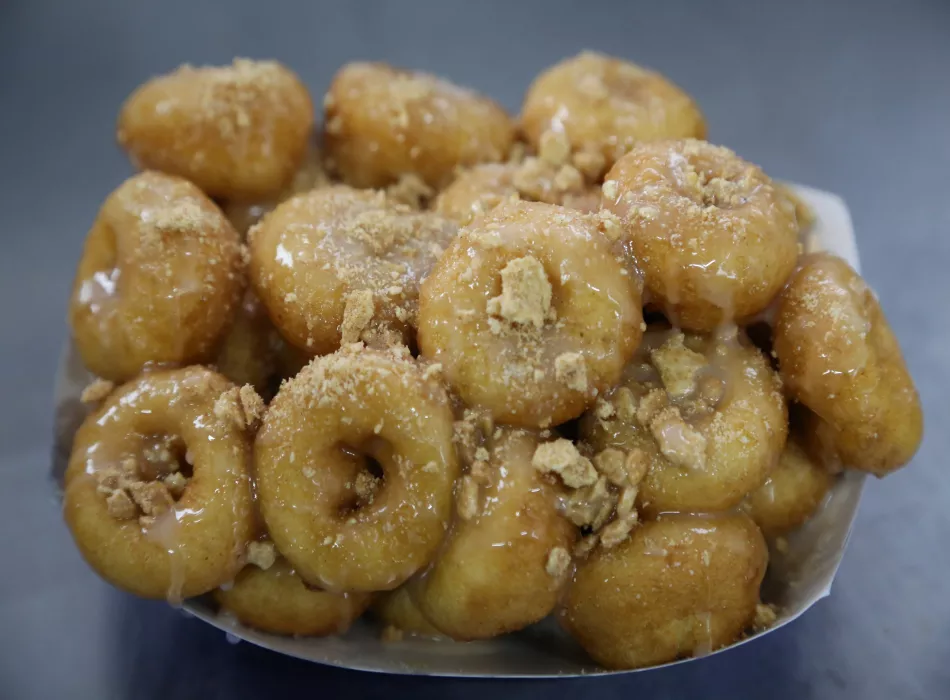 Cinnamon Toast Crunch Mini Donuts