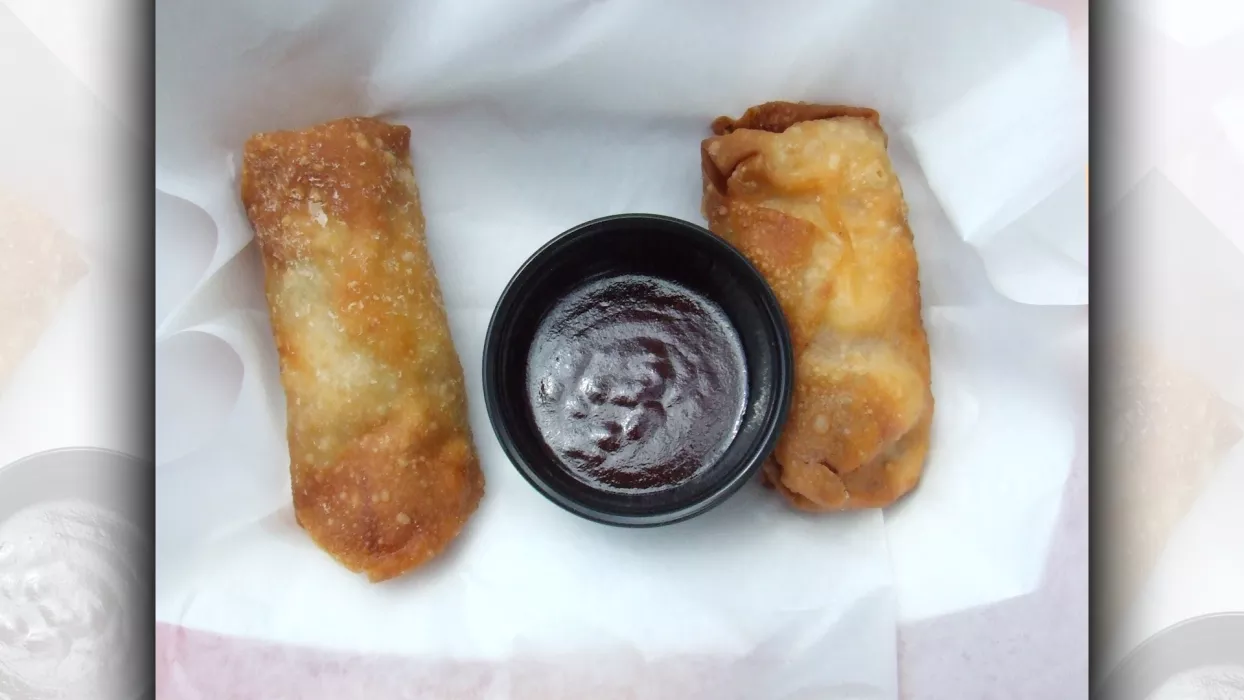 Pulled Pork Egg Rolls