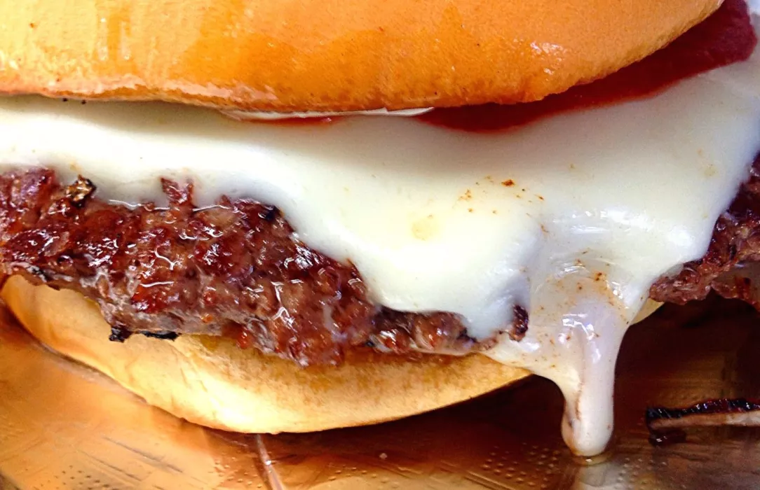 Rocket Burger with Cheese