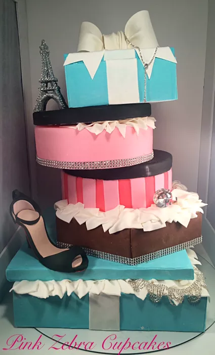 Designer Gift Box Cake