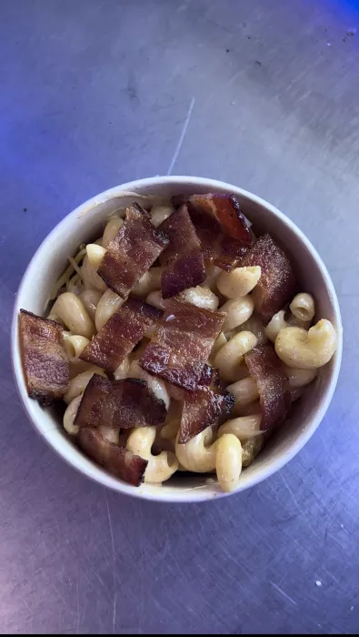 Loaded Mac N Cheese Bowl