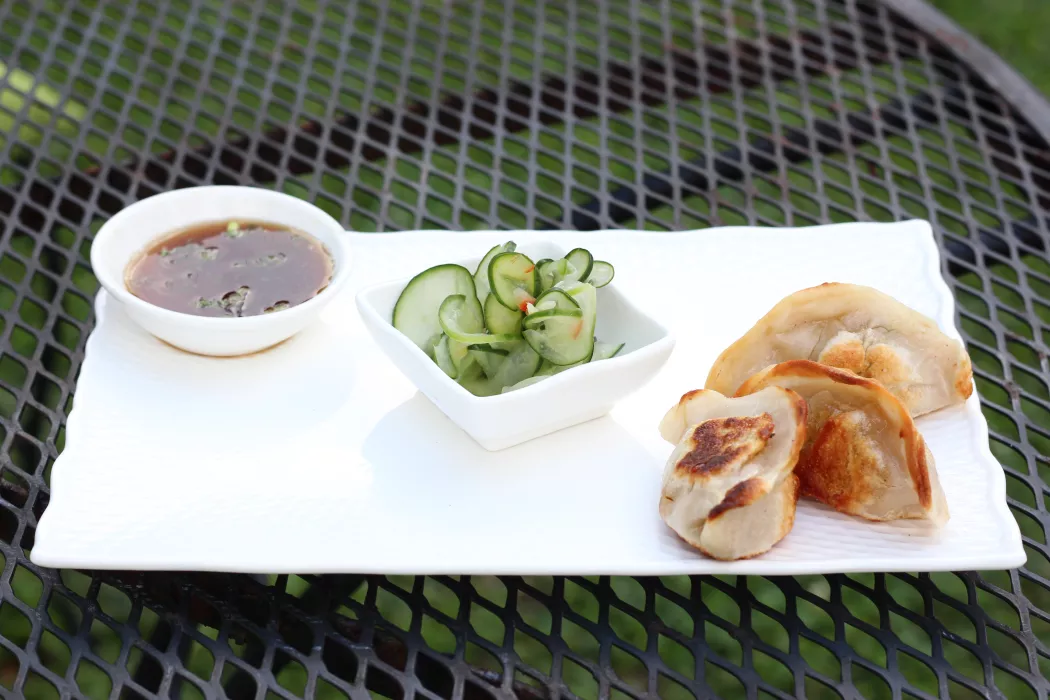 Traditional Piggy &amp; Chive Dumplng