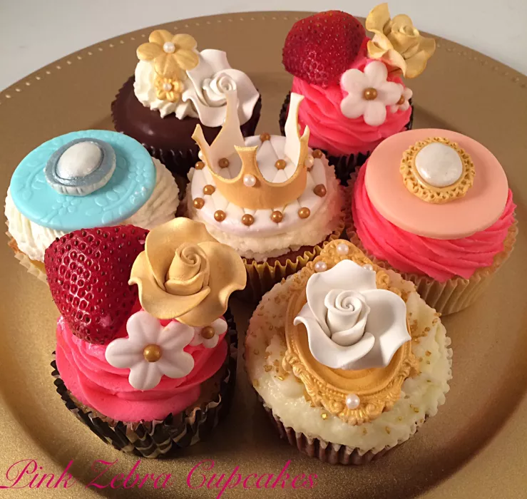 Marie Antoinette Wedding Cupcakes