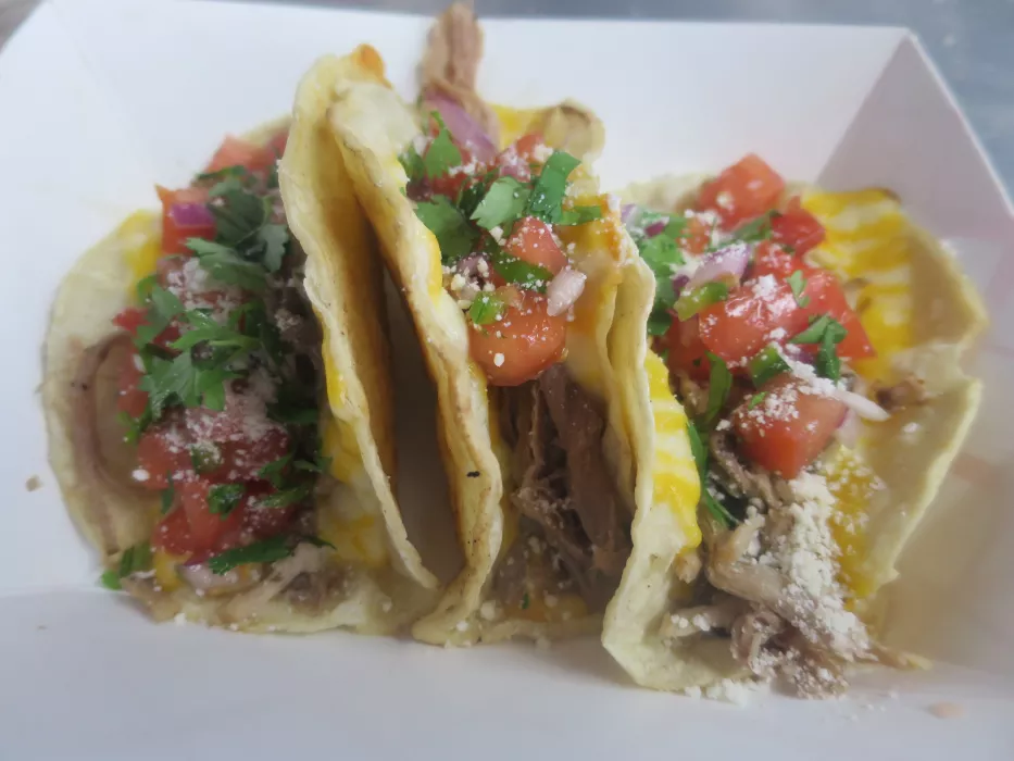 mmmmmm.....tacos.......
