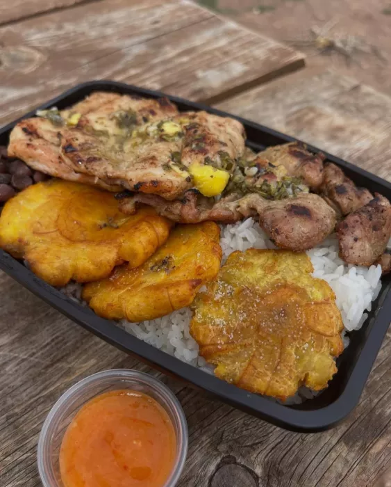 Grilled chicken with chimichurri